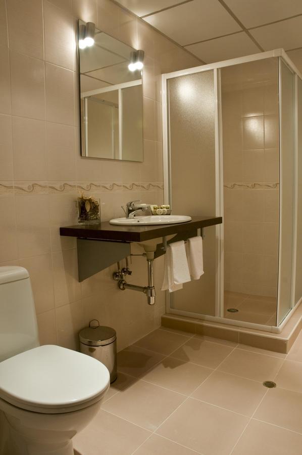 Hotel 4 Zona Sofia Buitenkant foto